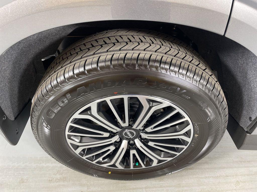 new 2026 Nissan Armada car, priced at $65,936