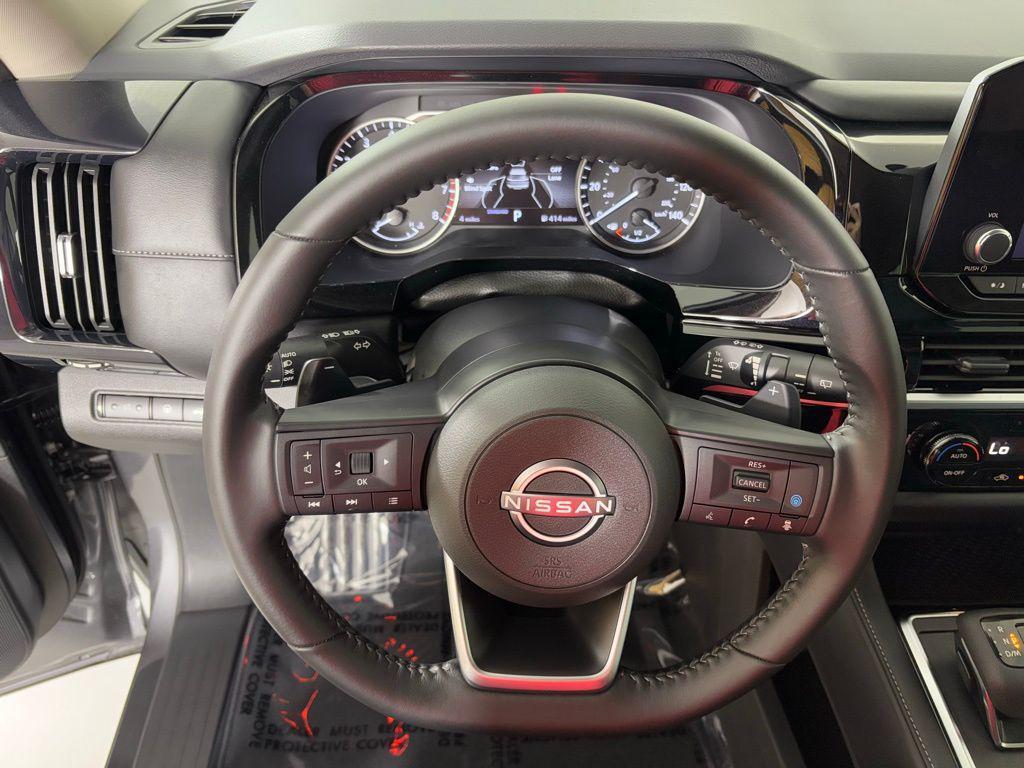 new 2025 Nissan Pathfinder car, priced at $31,860