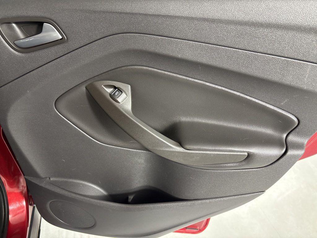 used 2014 Ford Escape car, priced at $7,000