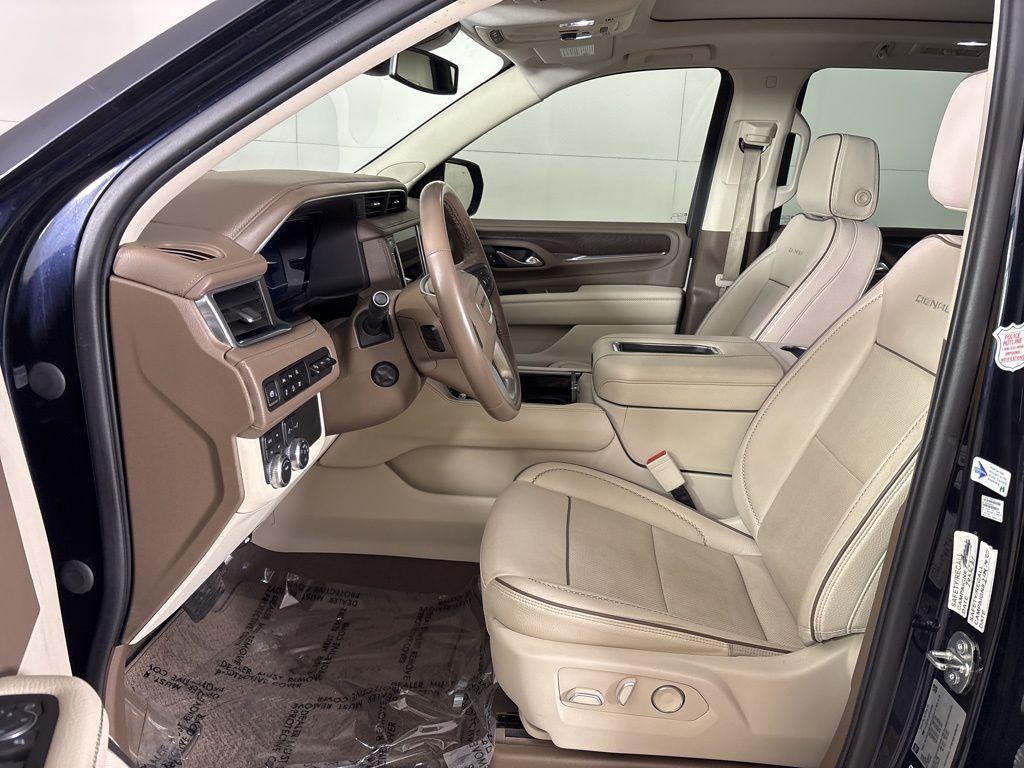 used 2023 GMC Yukon car, priced at $55,250
