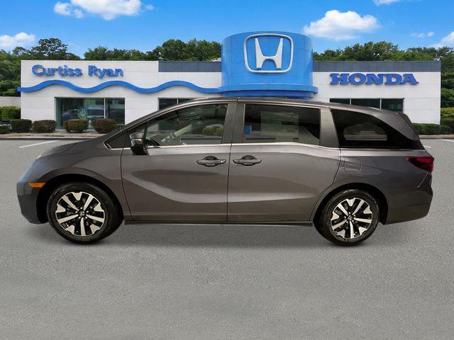 new 2026 Honda Odyssey car, priced at $44,290