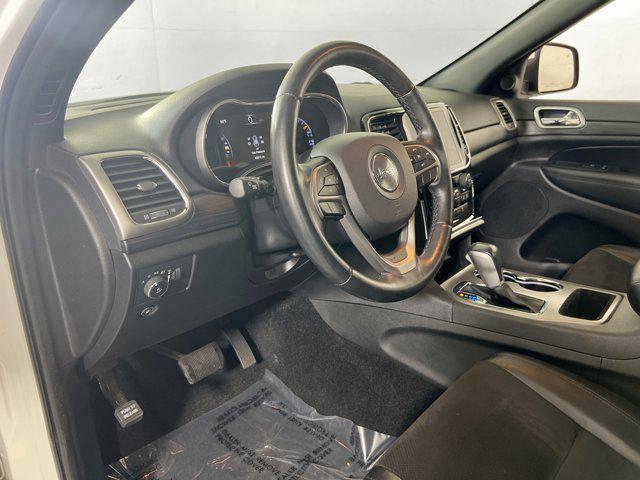 used 2022 Jeep Grand Cherokee car, priced at $26,417