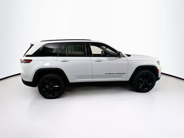 used 2023 Jeep Grand Cherokee car, priced at $33,129
