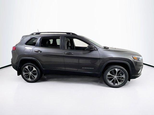 used 2022 Jeep Cherokee car, priced at $25,495