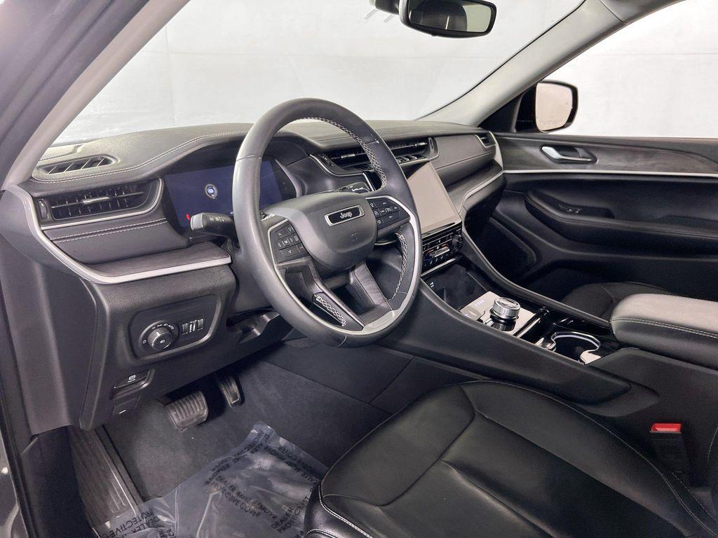 used 2023 Jeep Grand Cherokee L car, priced at $29,090