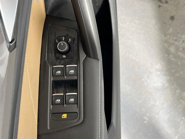 used 2022 Volkswagen Tiguan car, priced at $22,081