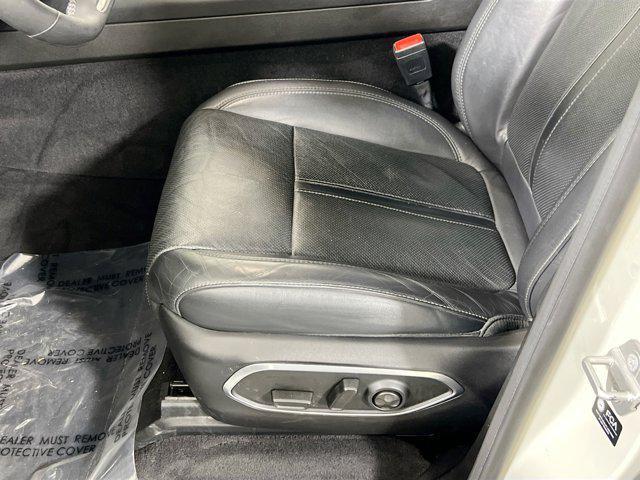 used 2022 Jeep Wagoneer car, priced at $48,436