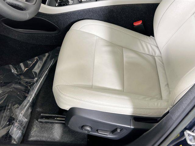 used 2022 Volvo XC40 car, priced at $26,995