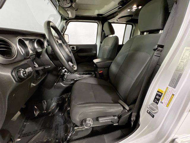 used 2022 Jeep Gladiator car, priced at $32,224