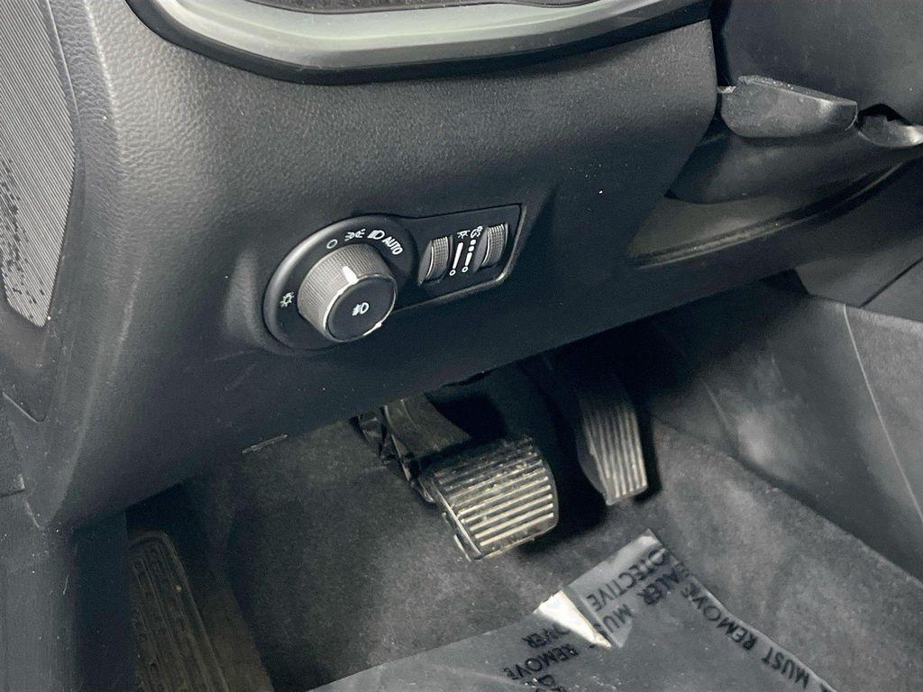 used 2022 Jeep Compass car, priced at $23,426