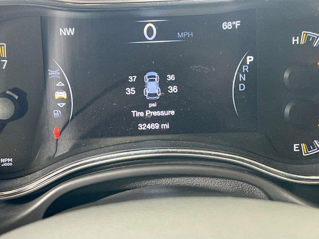 used 2022 Jeep Grand Cherokee car, priced at $25,065