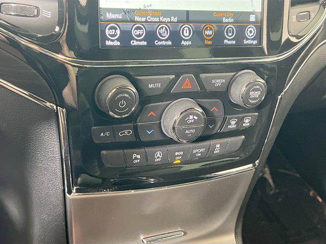 used 2022 Jeep Grand Cherokee car, priced at $25,065