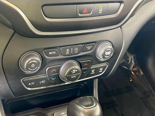 used 2022 Jeep Cherokee car, priced at $25,755