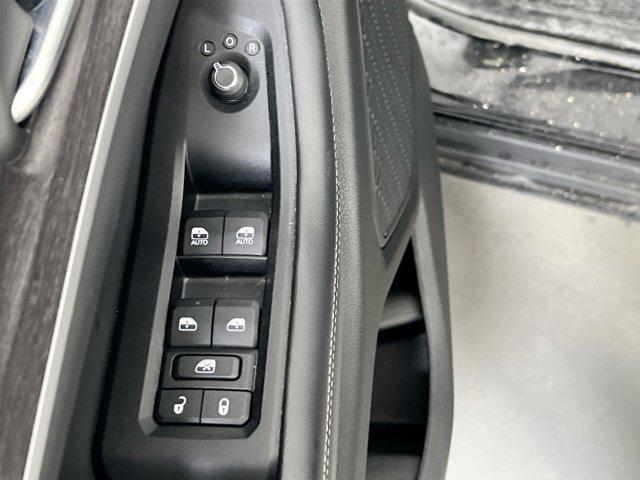 used 2023 Jeep Grand Cherokee car, priced at $33,978