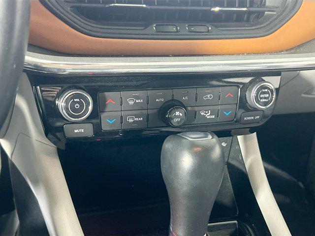 used 2022 Jeep Compass car, priced at $21,142