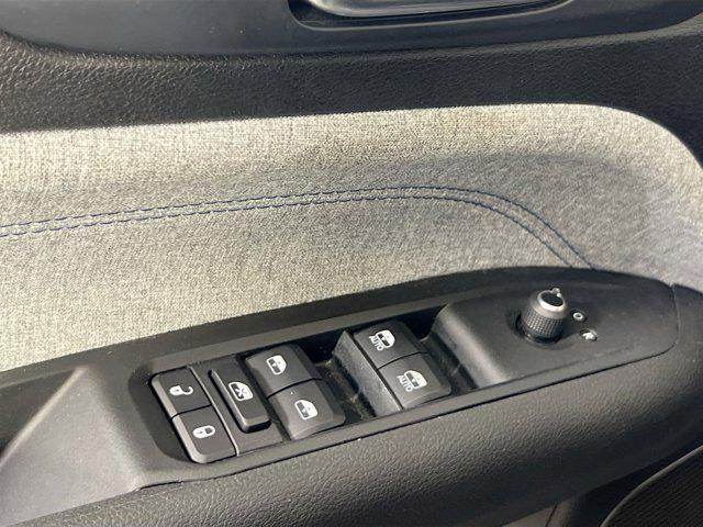 used 2022 Jeep Compass car, priced at $20,238