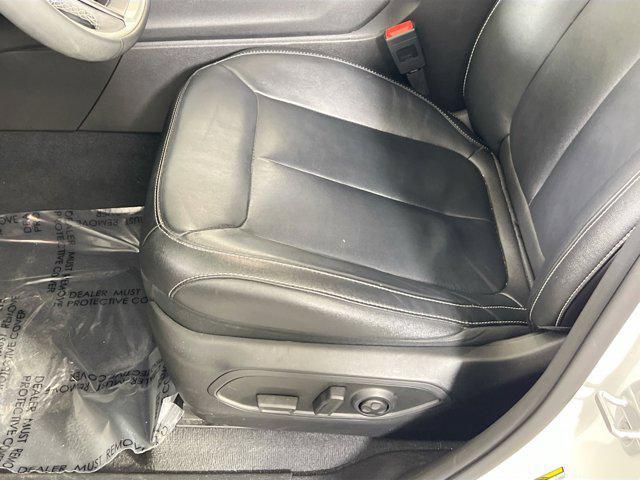 used 2023 Jeep Grand Cherokee car, priced at $35,886