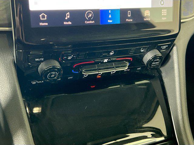 used 2023 Jeep Grand Cherokee car, priced at $35,886