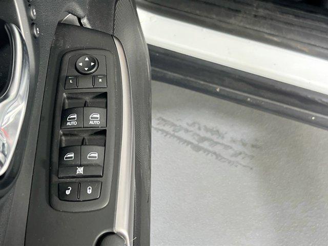 used 2022 Jeep Cherokee car, priced at $23,135