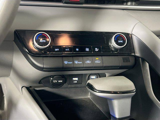 used 2023 Hyundai Elantra car, priced at $20,386