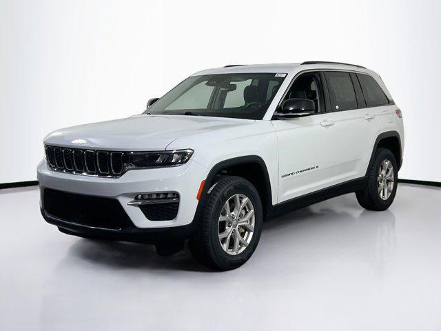 used 2022 Jeep Grand Cherokee car, priced at $28,606