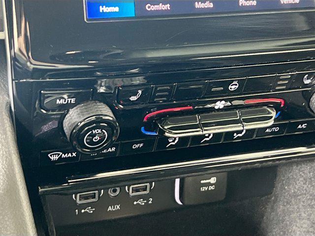 used 2022 Jeep Grand Cherokee car, priced at $28,606