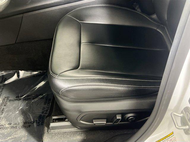 used 2023 Jeep Grand Cherokee car, priced at $30,590