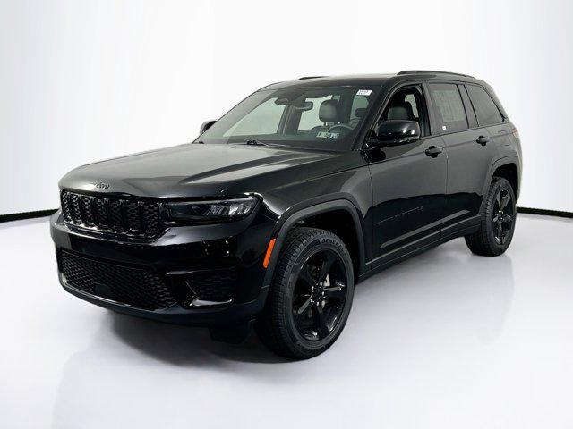 used 2023 Jeep Grand Cherokee car, priced at $33,235