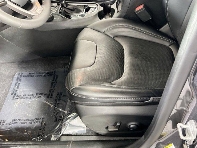 used 2022 Jeep Cherokee car, priced at $23,364