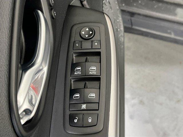 used 2022 Jeep Cherokee car, priced at $23,364