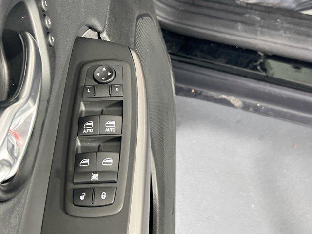 used 2022 Jeep Cherokee car, priced at $23,525