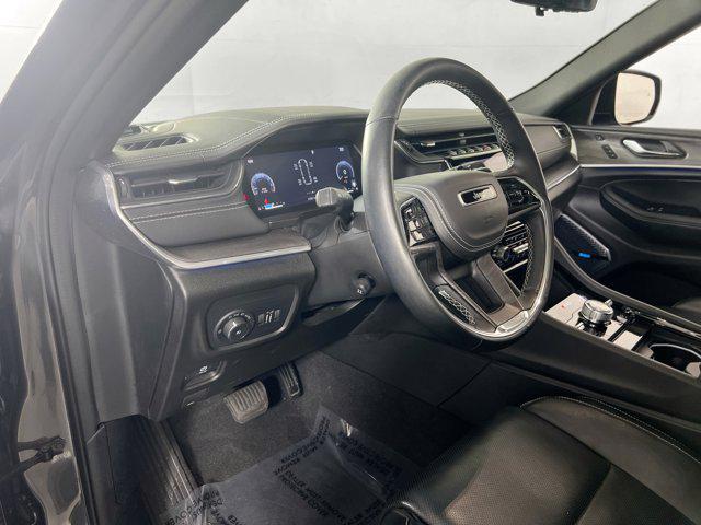 used 2022 Jeep Grand Cherokee car, priced at $35,860