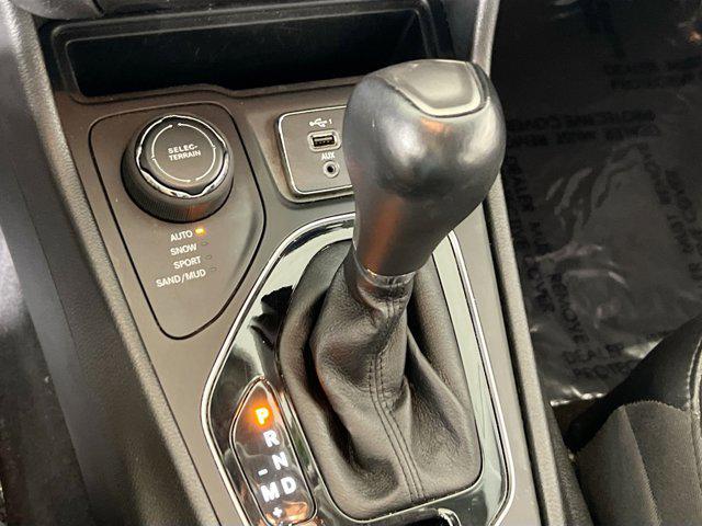 used 2022 Jeep Cherokee car, priced at $24,995