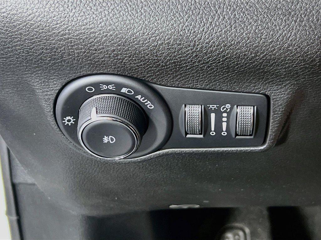used 2023 Jeep Compass car, priced at $24,619