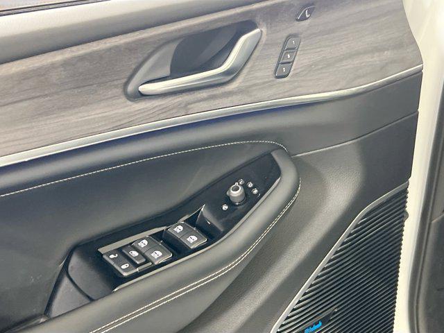 used 2022 Jeep Grand Cherokee car, priced at $35,341