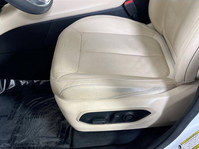 used 2023 Jeep Grand Cherokee car, priced at $32,961