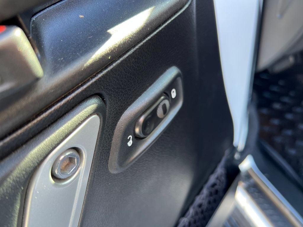 used 2015 Jeep Wrangler Unlimited car, priced at $25,992