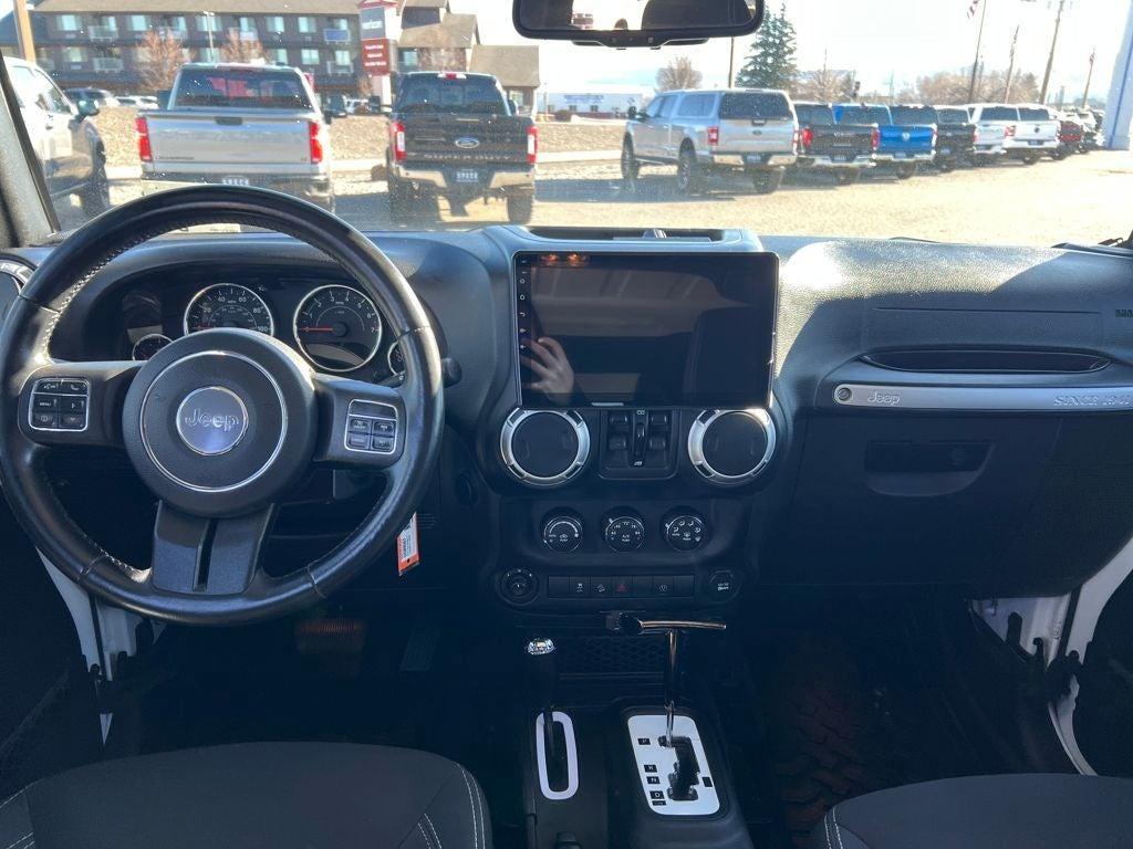 used 2015 Jeep Wrangler Unlimited car, priced at $25,992