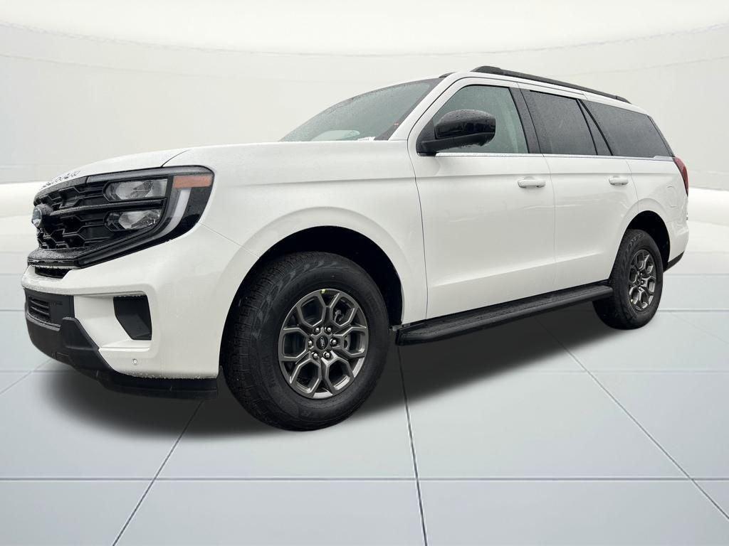 new 2025 Ford Expedition car, priced at $66,053