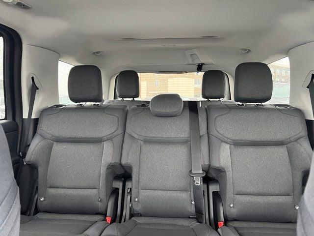 new 2025 Ford Expedition car, priced at $67,053