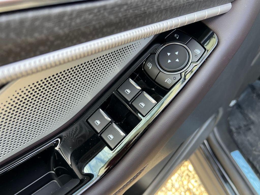 new 2025 Ford Explorer car, priced at $52,987