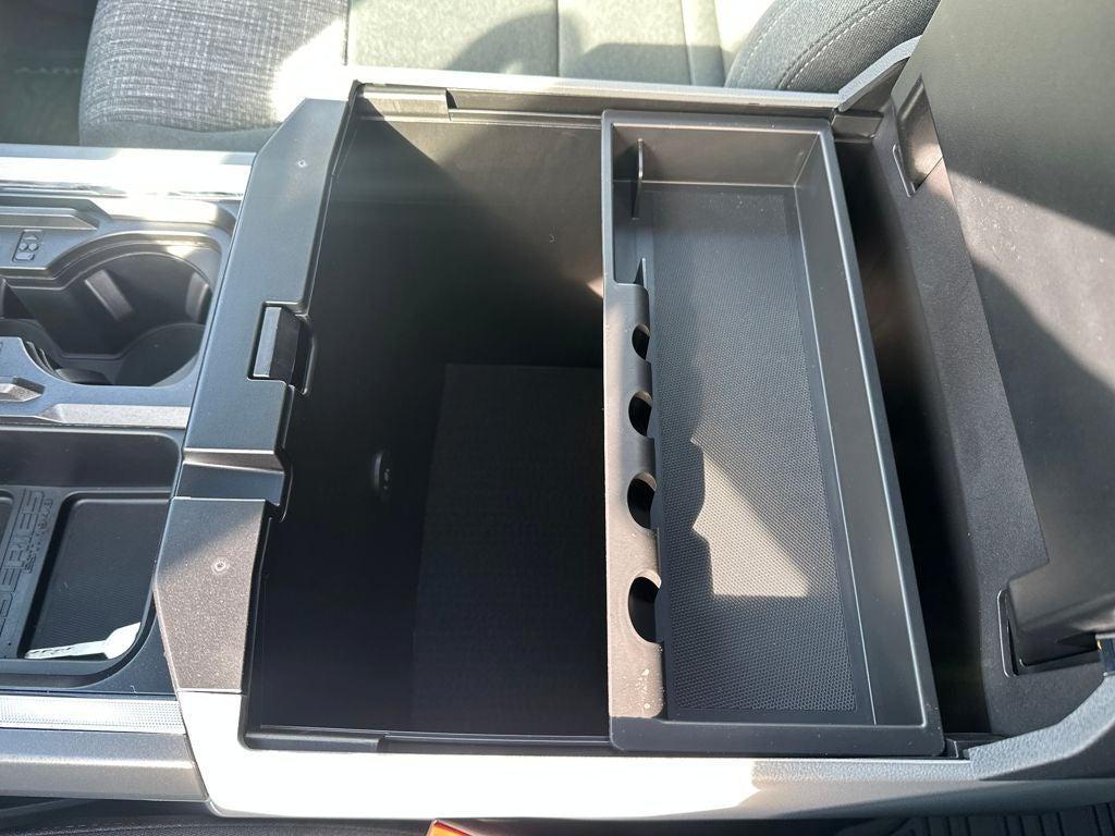 new 2025 Ford F-250 car, priced at $73,754