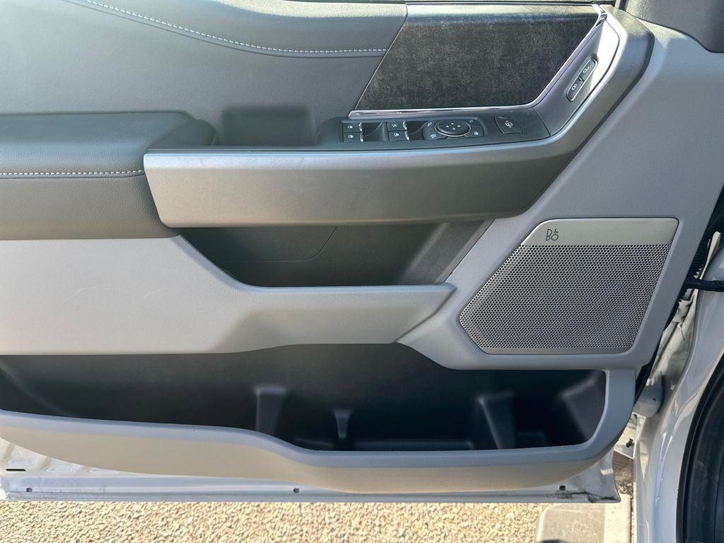 new 2025 Ford F-250 car, priced at $73,754