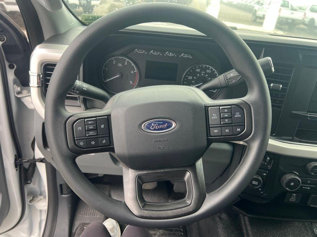 new 2025 Ford F-350 car, priced at $62,198