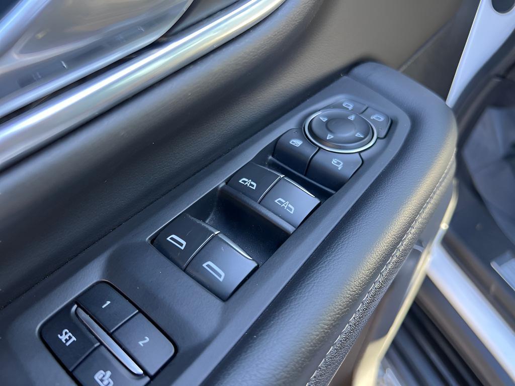 used 2023 Chevrolet Suburban car, priced at $48,069