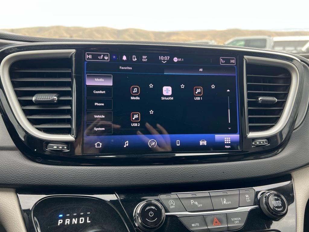 used 2022 Chrysler Pacifica car, priced at $25,029