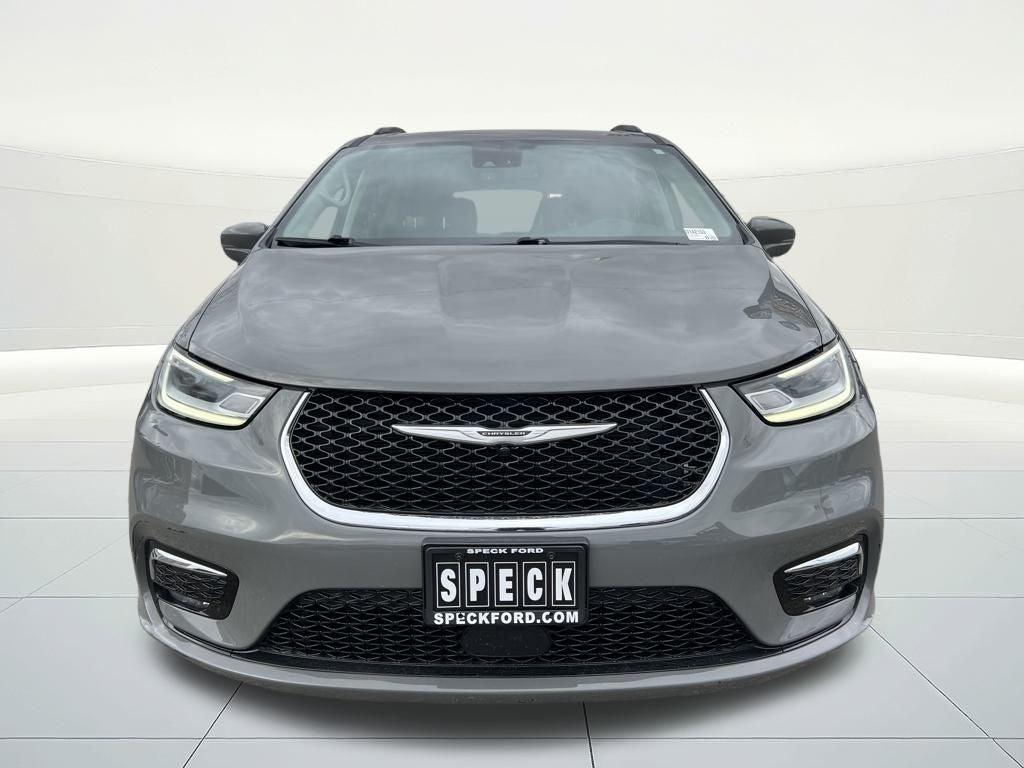 used 2022 Chrysler Pacifica car, priced at $22,122