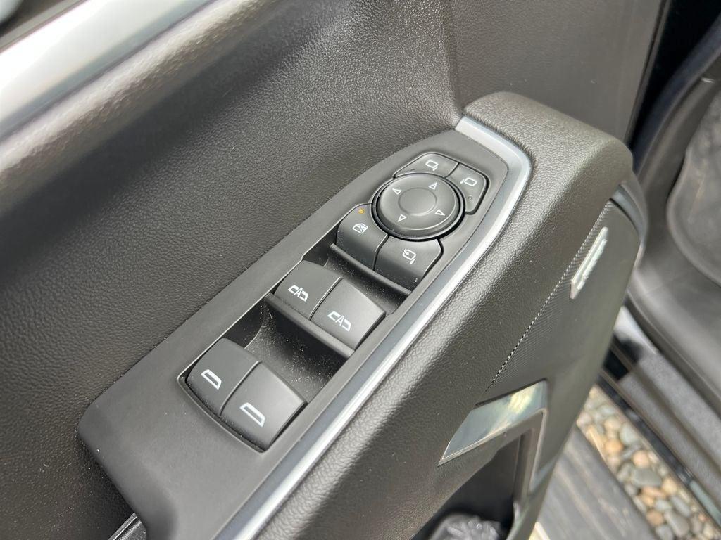 used 2022 Chevrolet Silverado 1500 car, priced at $47,894