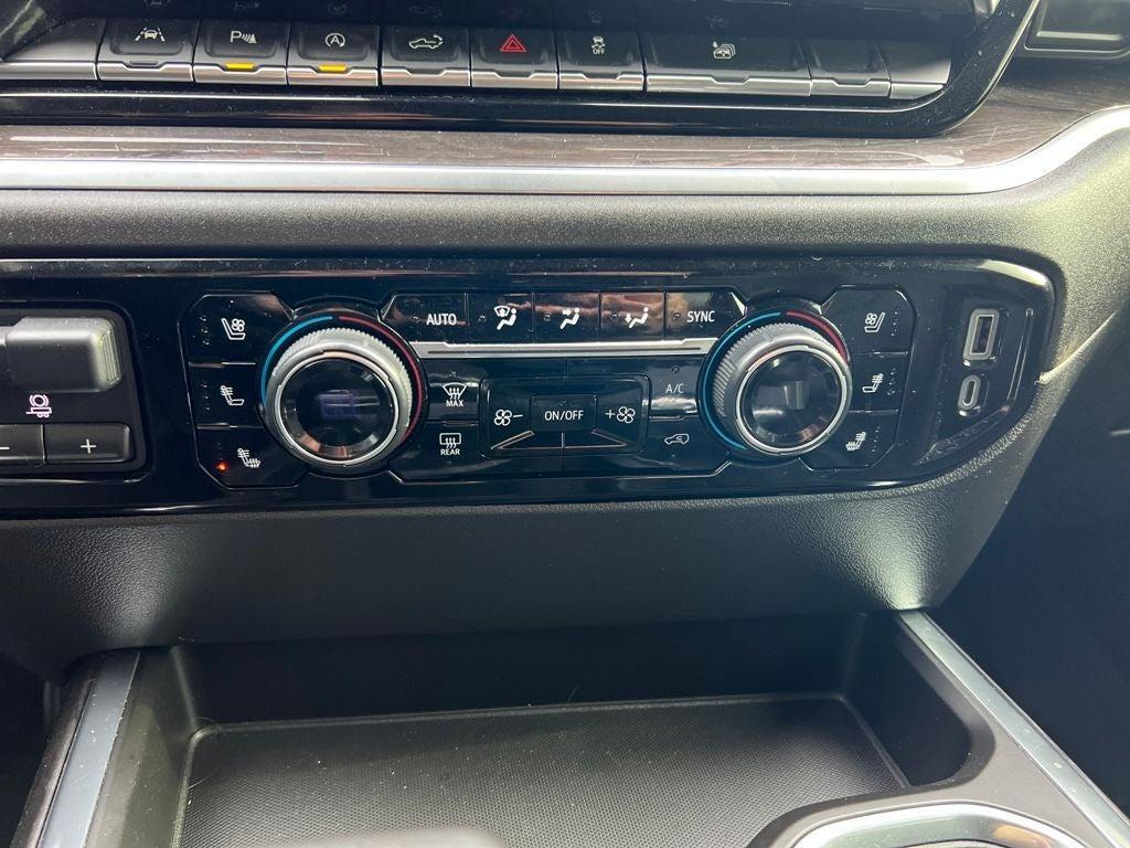 used 2022 Chevrolet Silverado 1500 car, priced at $47,894