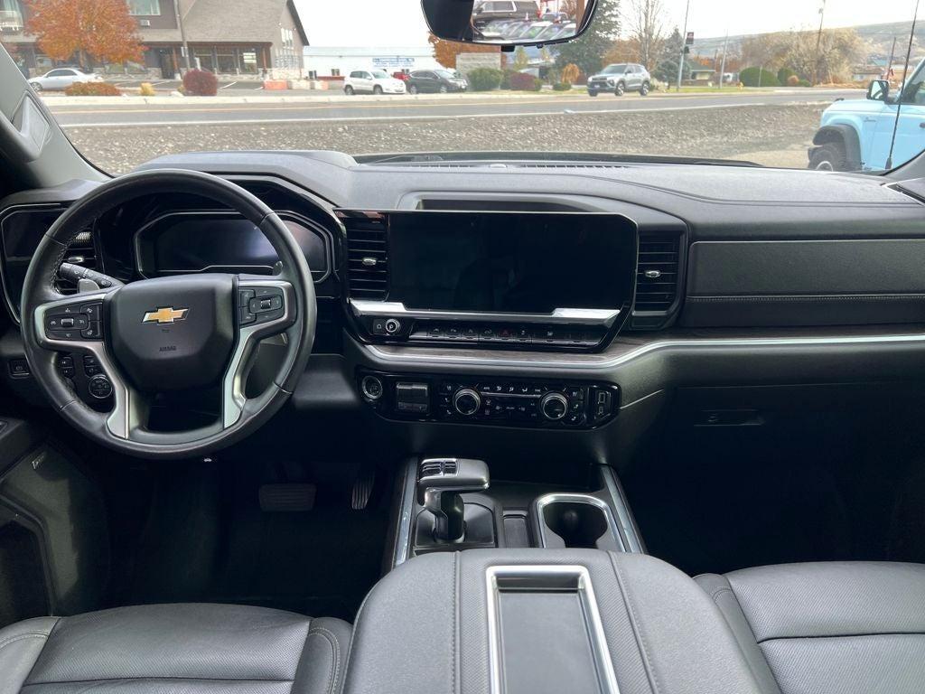 used 2022 Chevrolet Silverado 1500 car, priced at $47,894